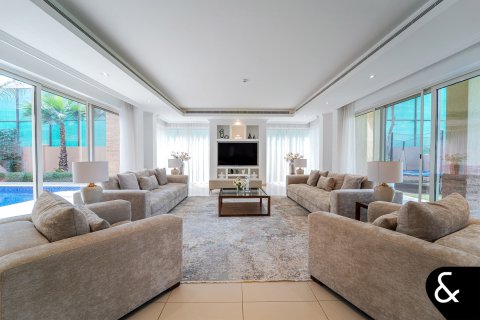 Купить виллу в Джумейра Гольф Эстейтс, Дубай: 5 спален, 749м², № 98301 - фото 7