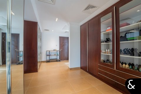 Купить виллу в Джумейра Гольф Эстейтс, Дубай: 5 спален, 749м², № 98301 - фото 19