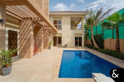 Купить виллу в Джумейра Гольф Эстейтс, Дубай: 5 спален, 749м², № 98301 - фото 21