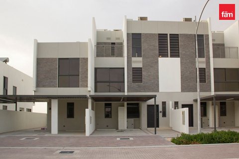 Maison de ville à Dubai, 5 chambres, 174.7 m², № 11187 - photo 1