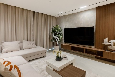 Купить квартиру в Dubai Land, Дубай: 2 спальни, 227м², № 93239 - фото 4