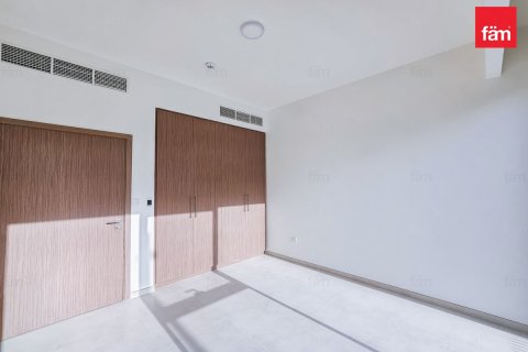 Villa en Dubai, 4 dormitorios, 488 m², № 67369 - foto 15