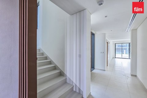 فيلا في دبي 3 غرف نوم, 420 م² رقم 67390 - صورة 10