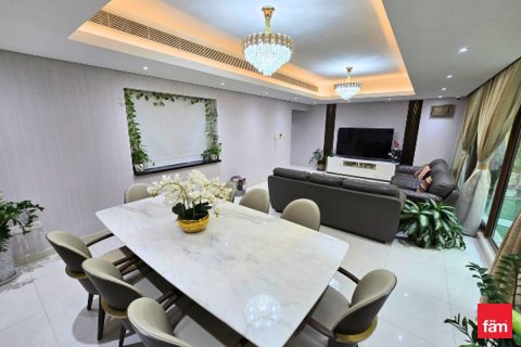 Villa en Meydan, Dubai, 4 dormitorios, 218 m², № 67378 - foto 2