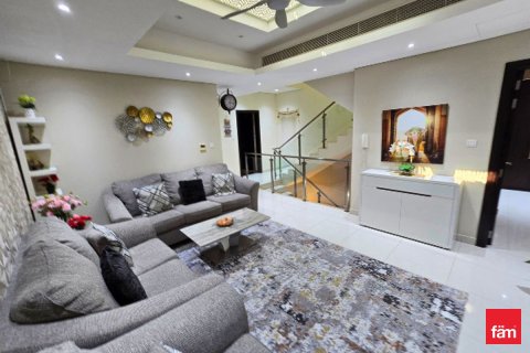Villa en Meydan, Dubai, 4 dormitorios, 218 m², № 67378 - foto 7