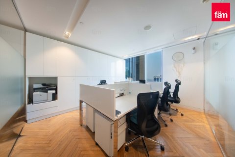 Office in Dubai Marina, Dubai 400.6 sq.m. № 67380 - photo 2