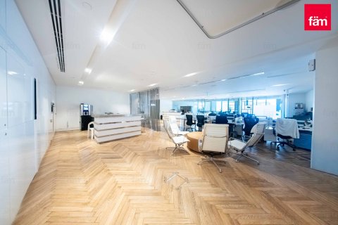 Office in Dubai Marina, Dubai 400.6 sq.m. № 67380 - photo 5