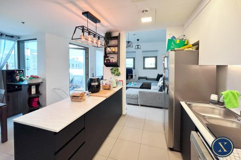 Apartment in Town Square, Dubai 3 bedrooms, 139 sq.m. № 45992 - photo 13