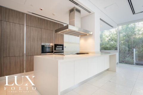 Apartment in Al Barari, Dubai 2 bedrooms, 270 sq.m. № 45979 - photo 7