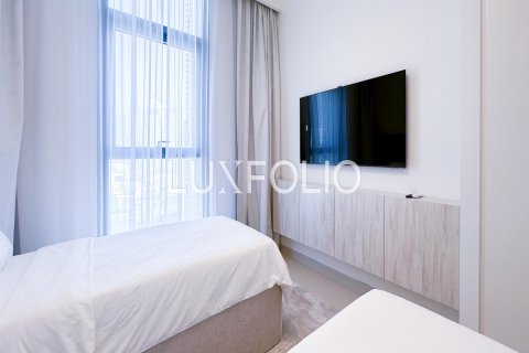 Apartment in Downtown Dubai (Downtown Burj Dubai), Dubai 3 bedrooms, 126 sq.m. № 45978 - photo 17