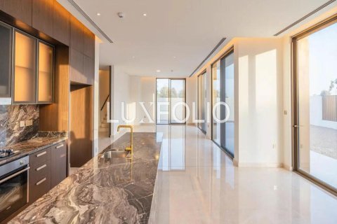 Villa in Dubai Hills Estate, Dubai 5 bedrooms, 660 sq.m. № 45977 - photo 14