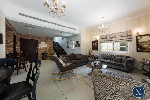 Adosado en Dubai Sports City, Dubai, 3 dormitorios, 271 m², № 45976 - foto 3