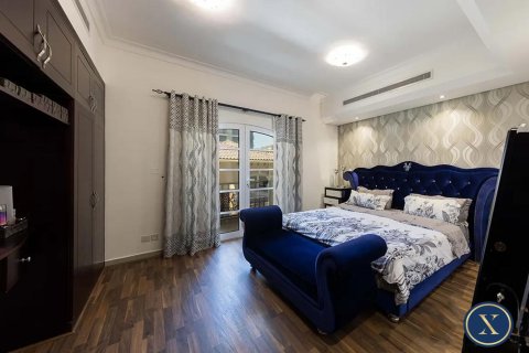 Adosado en Dubai Sports City, Dubai, 3 dormitorios, 271 m², № 45976 - foto 13