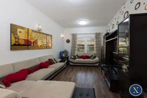 Adosado en Dubai Sports City, Dubai, 3 dormitorios, 271 m², № 45976 - foto 2