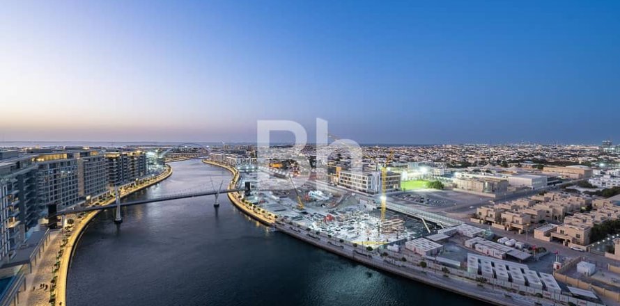 Apartment in Al Wasl, Dubai 2 bedrooms, 147 sq.m. № 21277