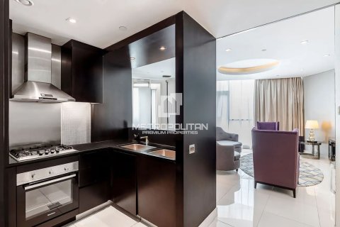 Appartement à Damac Maison The Distinction, Downtown Dubai (Downtown Burj Dubai), Dubai, 3 chambres, 206 m², № 15135 - photo 2