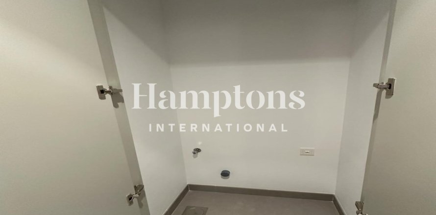 Apartamento en Dubai Harbour, Dubai, 2 dormitorios, 109.53 m², № 67734