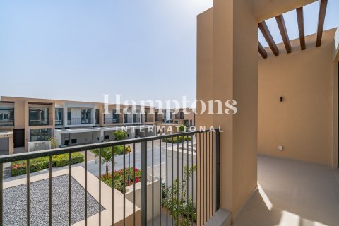 Снять в аренду виллу в Dubai South (Dubai World Central), Дубай: 4 спальни, 350.33721300м², № 67736 - фото 18
