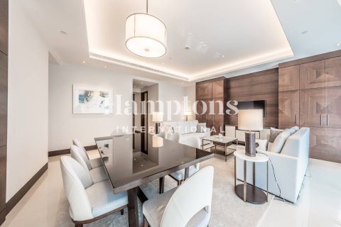 Снять в аренду квартиру в Даунтаун Дубай (Даунтаун Бурдж Дубай), Дубай: 2 спальни, 157.84219700м², № 67733 - фото 2