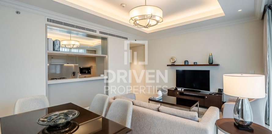 Apartment in The Address Residence Fountain Views, Downtown Dubai (Downtown Burj Dubai), Dubai 2 bedrooms, 135 sq.m. № 20802
