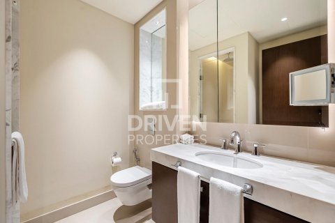 Apartment in The Address Residence Fountain Views, Downtown Dubai (Downtown Burj Dubai), Dubai 2 bedrooms, 135 sq.m. № 20802 - photo 7
