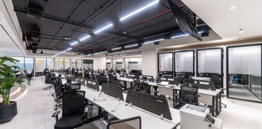 Oficina en Business Bay, Dubai, 443.5 m², № 13195