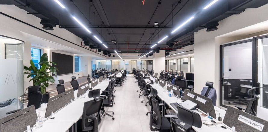 Oficina en Business Bay, Dubai, 443.5 m², № 13195