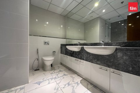 Снять в аренду квартиру в Бизнес-Бэе, Дубай: 2 спальни, 127.1м², № 135167 - фото 3
