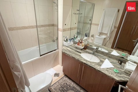 Apartment in Dubai 2 bedrooms, 151.7 sq.m. № 141292 - photo 2