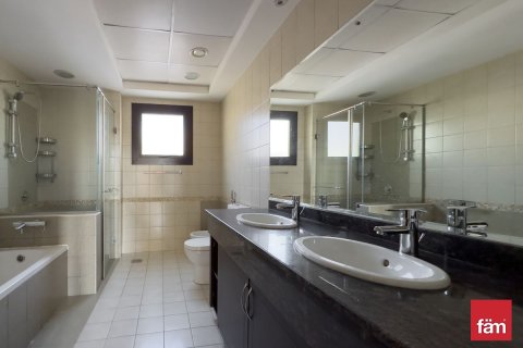 Adosado en Dubai, 4 dormitorios, 399.5 m², № 141294 - foto 18