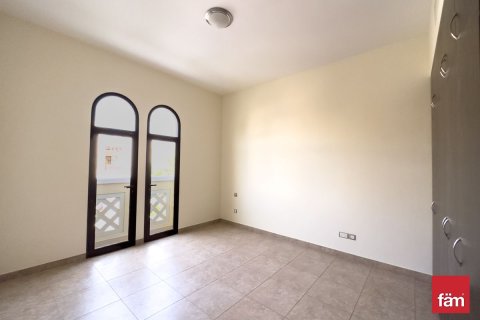 Adosado en Dubai, 4 dormitorios, 399.5 m², № 141294 - foto 29