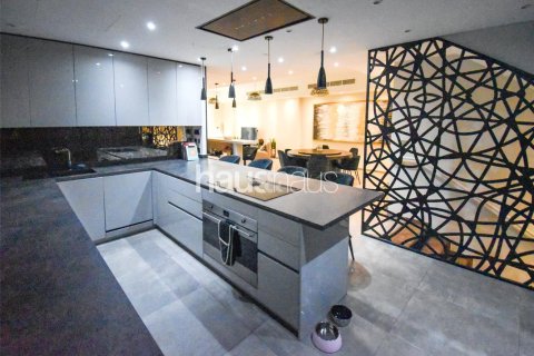 Townhouse in Palm Jumeirah, Dubai 3 bedrooms, 484 sq.m. № 44651 - photo 15