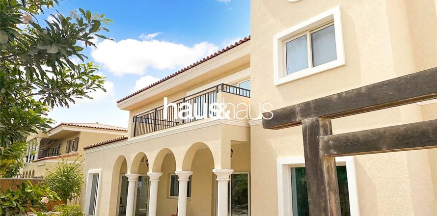 Villa à Dubai Investment Park, Dubai, 5 chambres, 548 m², № 44639