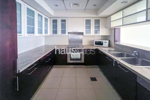Apartamento en Downtown Dubai (Downtown Burj Dubai), Dubai, 1 dormitorio, 73 m², № 44650 - foto 5