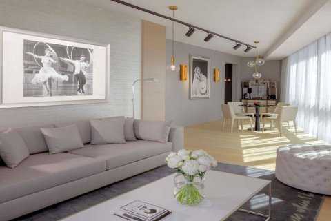 Apartment in DAMAC TOWERS in Business Bay, Dubai studio, 46 sq.m. № 29800 - photo 1