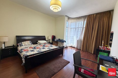 Apartment in Dubai 3 bedrooms, 133.3 sq.m. № 110546 - photo 6