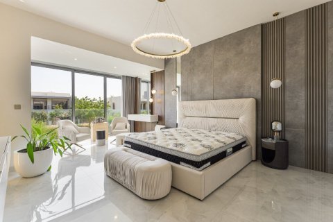 Villa in Dubai 5 bedrooms, 557.01 sq.m. № 110544 - photo 7