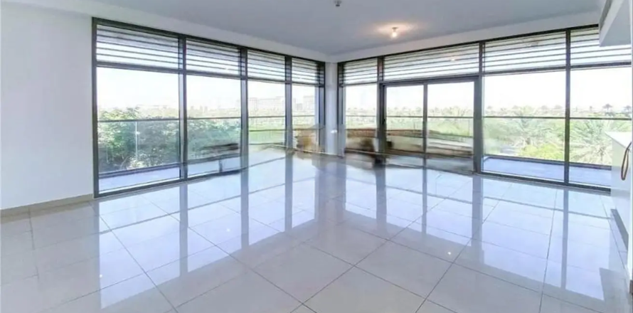 Appartement à Dubai, 3 chambres, 181 m², № 5602
