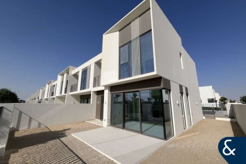 Villa in The Valley, Dubai 4 bedrooms, 258 sq.m. № 76481 - photo 1