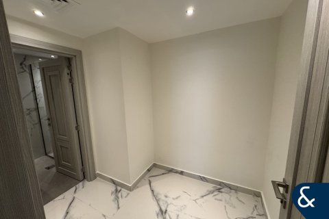 Apartment in Jumeirah Lake Towers, Dubai 2 bedrooms, 148 sq.m. № 76467 - photo 7