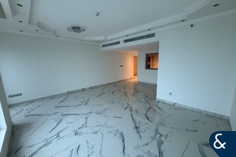 Apartment in Jumeirah Lake Towers, Dubai 2 bedrooms, 148 sq.m. № 76467 - photo 3