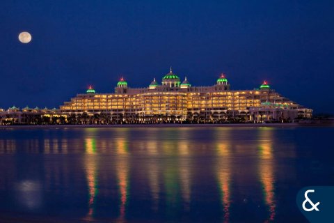 Купить апартаменты в отеле в The Crescent, Пальма Джумейра, Дубай: студию, 63м², № 75211 - фото 10