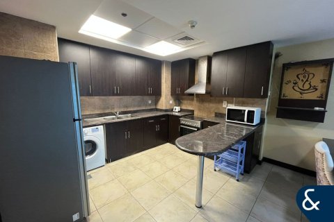 Купить квартиру в Джумейра Лейк Тауэрс, Дубай: 2 спальни, 125м², № 75201 - фото 3