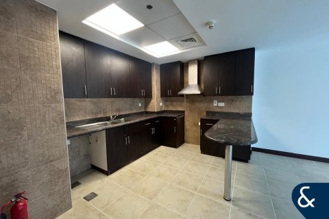 Купить квартиру в Джумейра Лейк Тауэрс, Дубай: 2 спальни, 125м², № 75201 - фото 14