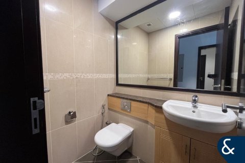 Купить квартиру в Джумейра Лейк Тауэрс, Дубай: 2 спальни, 125м², № 75201 - фото 6