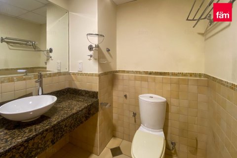 Apartment in Dubai 4 bedrooms, 261.5 sq.m. № 139161 - photo 6