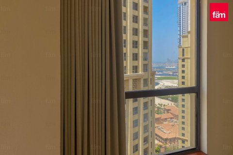 Apartment in Dubai 4 bedrooms, 261.5 sq.m. № 139161 - photo 15