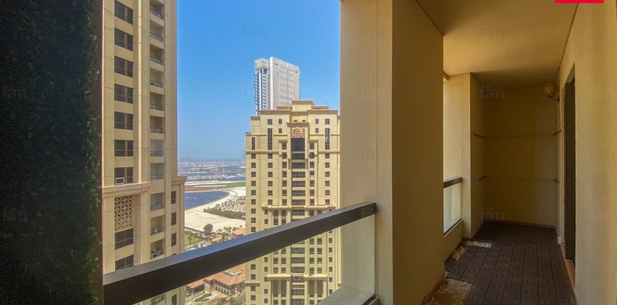Apartment in Dubai 4 bedrooms, 261.5 sq.m. № 139161