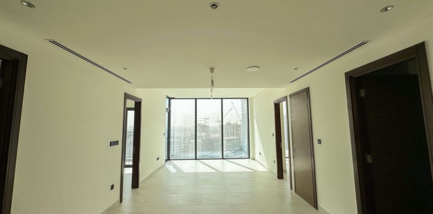Apartment in Dubai 3 bedrooms, 145.4 sq.m. № 141643