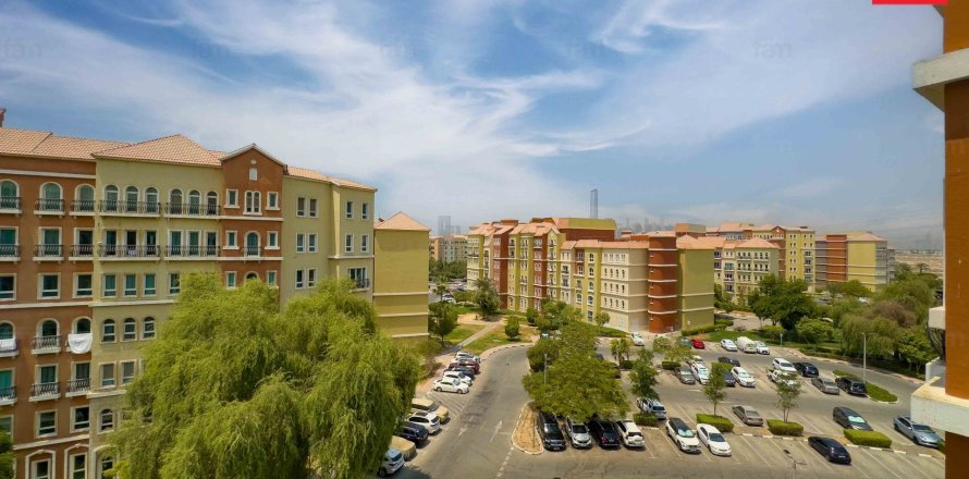 Apartment in Jebel Ali, Dubai 2 bedrooms, 138 sq.m. № 53236